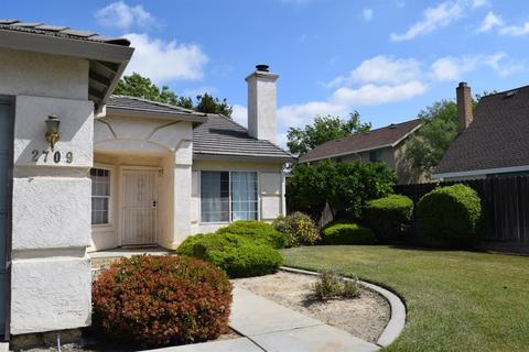 2709 River Valley Cir, Modesto, CA 95351 photo 3