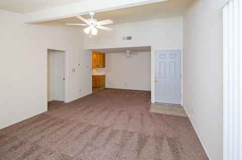 4920 Douvan Ct, Carmichael, CA 95608 photo 2