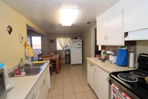 3629 Spruce Ave, Ceres, CA 95307 photo 4