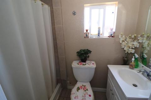 3629 Spruce Ave, Ceres, CA 95307 photo 5