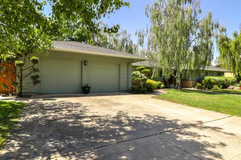 331 Kristmont St, Lodi, CA 95242 photo 2