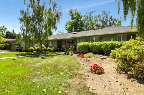 331 Kristmont St, Lodi, CA 95242 photo 3