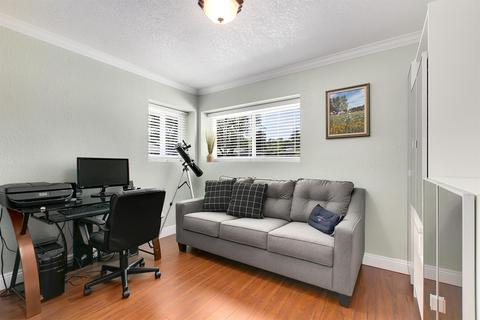 5822 Sharps Cir, Carmichael, CA 95608 photo 19