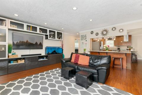 5822 Sharps Cir, Carmichael, CA 95608 photo 6
