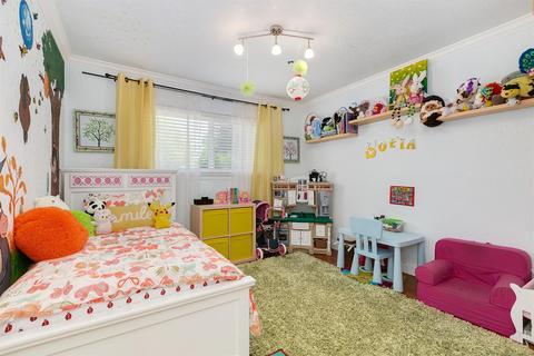 5822 Sharps Cir, Carmichael, CA 95608 photo 22