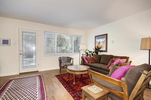 6 Simmons Way, Davis, CA 95616 photo 5