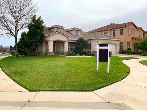 4400 N Berkeley Ave, Turlock, CA 95382 photo 1