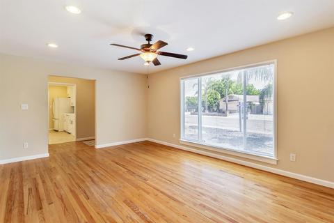 2015 Joaquin St, Modesto, CA 95350 photo 9