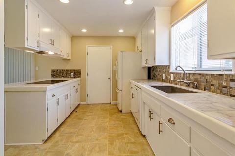 2015 Joaquin St, Modesto, CA 95350 photo 13