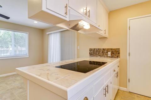 2015 Joaquin St, Modesto, CA 95350 photo 15
