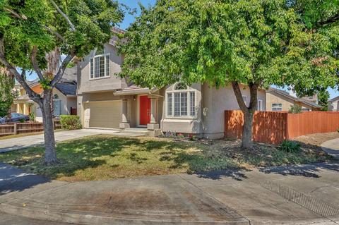 341 Accipiter Ct, Tracy, CA 95376 photo 2