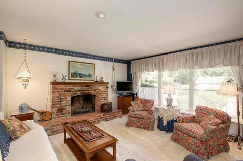 4041 Sumner Ln, Carmichael, CA 95608 photo 4