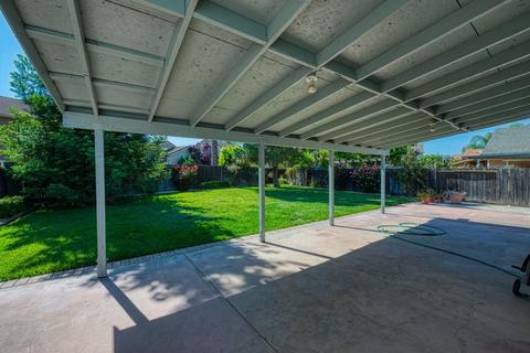 305 Red Robin Dr, Patterson, CA 95363 photo 20