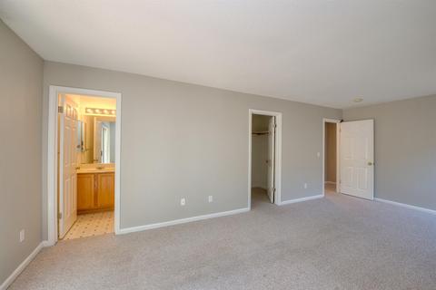 305 Red Robin Dr, Patterson, CA 95363 photo 17