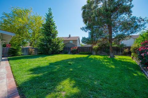 305 Red Robin Dr, Patterson, CA 95363 photo 2