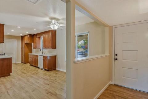 3237 Ocotillo Way, Modesto, CA 95355 photo 9