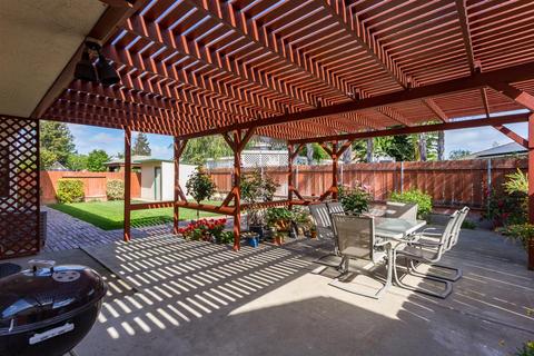559 Nancy Dr, Ripon, CA 95366 photo 18