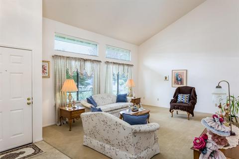 559 Nancy Dr, Ripon, CA 95366 photo 3