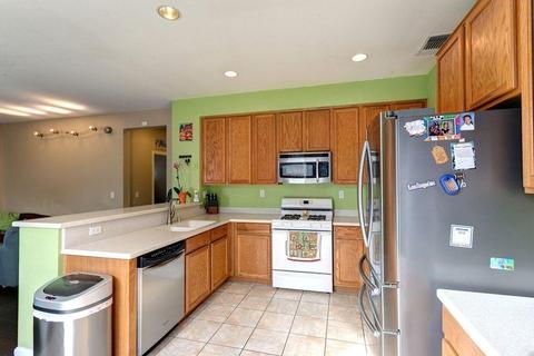 340 Calcite Ave, Lathrop, CA 95330 photo 6