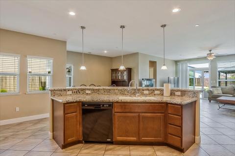 1515 Sephos, Manteca, CA 95337 photo 7