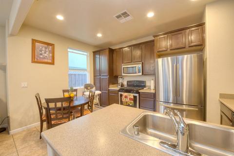 155 Rosetta Dr, Newman, CA 95360 photo 2