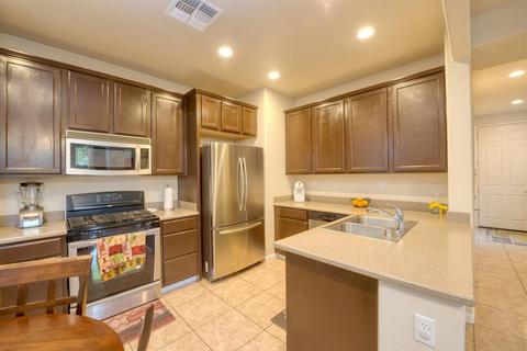 155 Rosetta Dr, Newman, CA 95360 photo 3