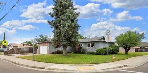 405 N Mills Ave, Lodi, CA 95242 photo 2