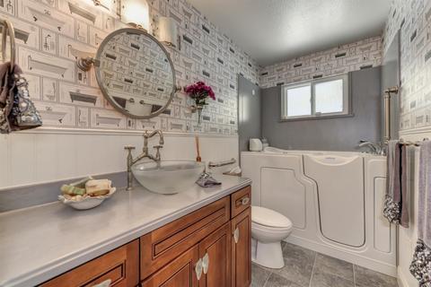 6270 Winding Way, Carmichael, CA 95608 photo 19