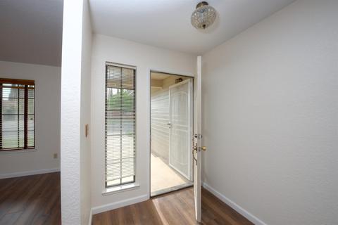 921 Arambel Dr, Patterson, CA 95363 photo 4