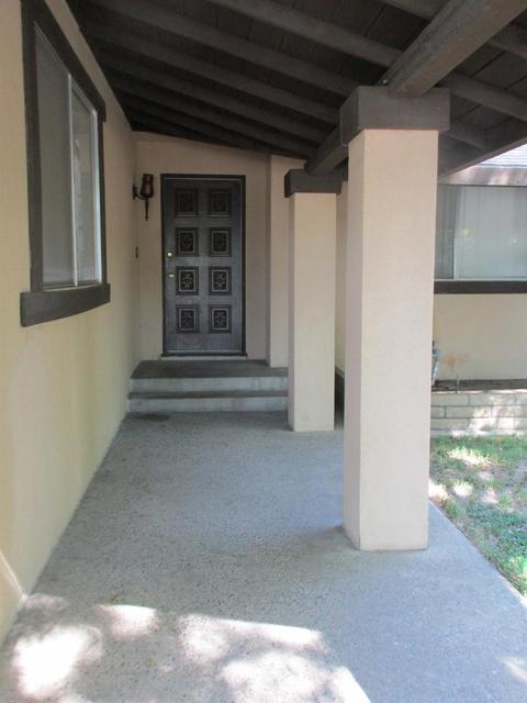 912 Sonoma Ave, Modesto, CA 95355 photo 2