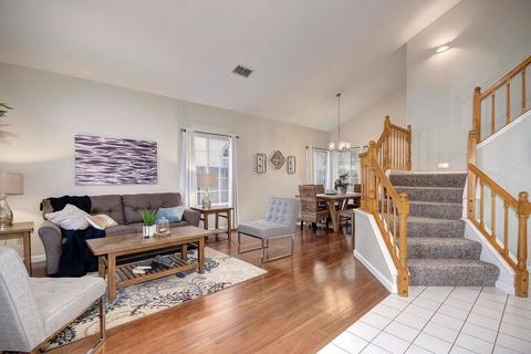 8201 Silk Tree Way, Antelope, CA 95843 photo 8