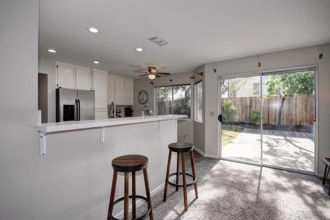 8201 Silk Tree Way, Antelope, CA 95843 photo 16