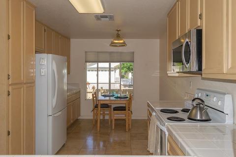 2356 Roualt St, Davis, CA 95618 photo 4