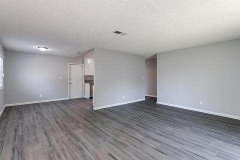 2904 E Orangeburg Ave, Modesto, CA 95355 photo 3
