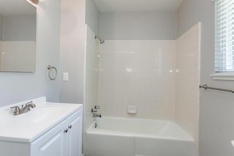 2904 E Orangeburg Ave, Modesto, CA 95355 photo 14