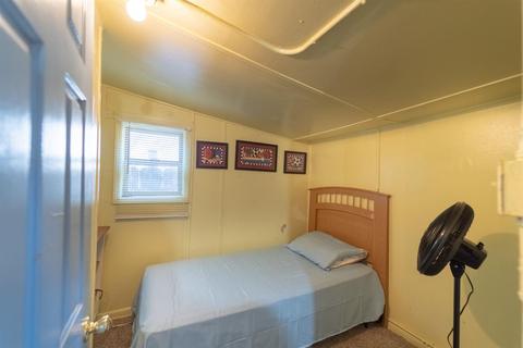 304 S 5th St, Patterson, CA 95363 photo 9