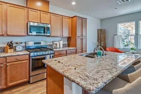 21132 Varietal Ct, Patterson, CA 95363 photo 7