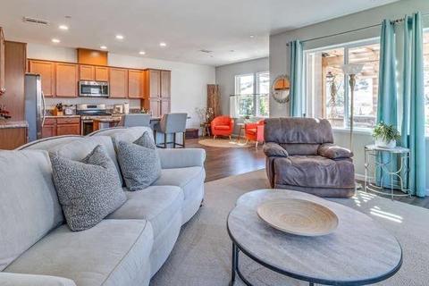21132 Varietal Ct, Patterson, CA 95363 photo 12