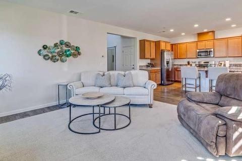 21132 Varietal Ct, Patterson, CA 95363 photo 11
