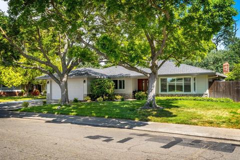 5209 Morro Bay Dr, Carmichael, CA 95608 photo 1