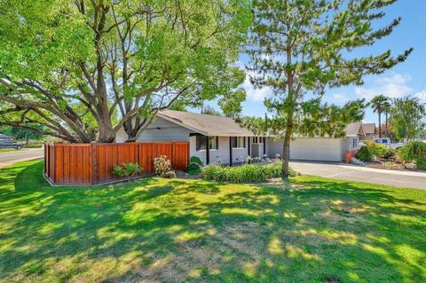 1700 W Lodi Ave, Lodi, CA 95242 photo 3