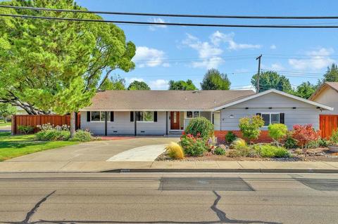 1700 W Lodi Ave, Lodi, CA 95242 photo 1