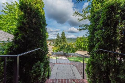 223 Sutter Crst W, Sutter Creek, CA 95685 photo 3