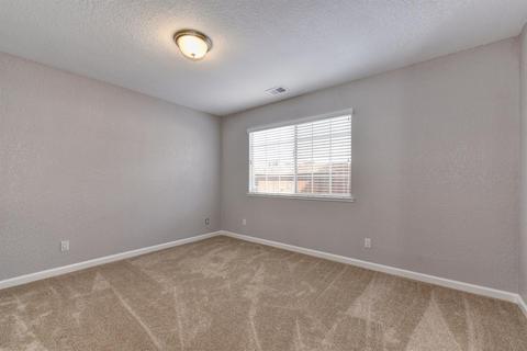 5246 4th St, Rocklin, CA 95677 photo 6