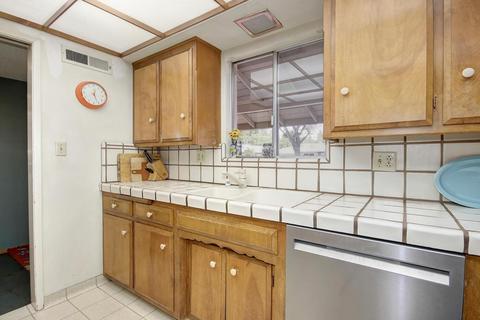 1007 Eureka Ave, Davis, CA 95616 photo 9