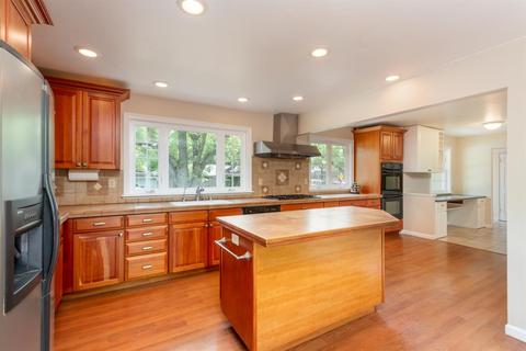 7250 Gunderson Way, Carmichael, CA 95608 photo 23