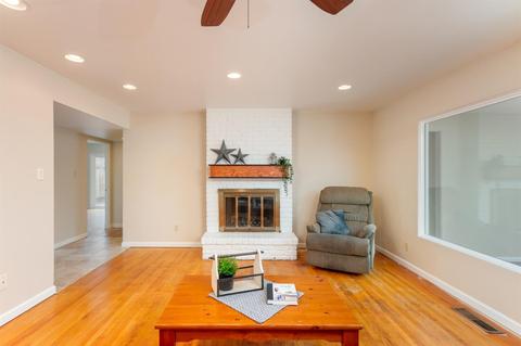 7250 Gunderson Way, Carmichael, CA 95608 photo 16