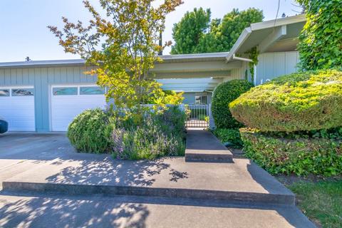 1205 Hooton Ct, Carmichael, CA 95608 photo 2