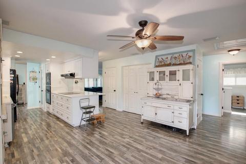 5643 Haskell Ave, Carmichael, CA 95608 photo 9