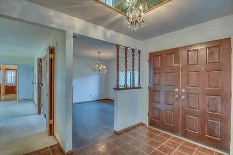 625 Hampton Dr, Lodi, CA 95242 photo 3